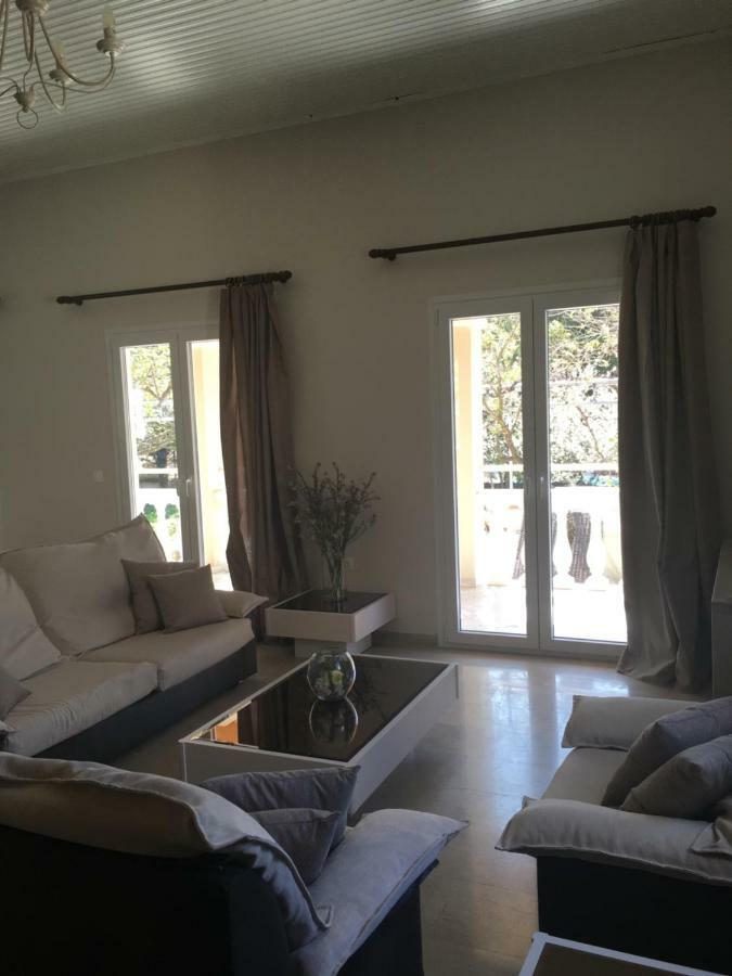 Villa The Olive Grove House Kassiopi Exterior foto