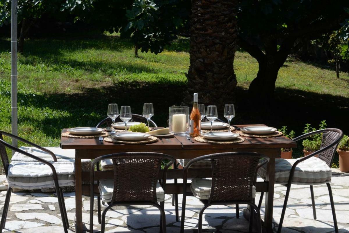Villa The Olive Grove House Kassiopi Exterior foto
